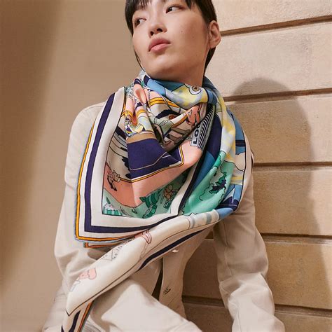 Hermès Locomotion shawl 140.